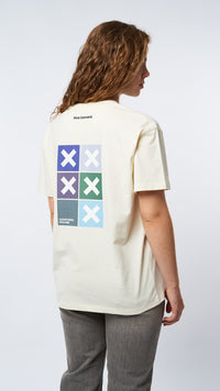 CAMISETA SQUARE CREMA