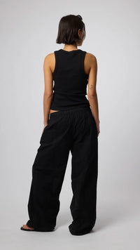 TOP TANK MUJER HEART NEGRO