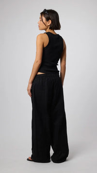 TOP TANK MUJER HEART NEGRO