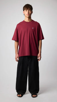 CAMISETA PATCH BURGUNDY