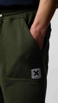 PANTALÓN CORTO ICONIC CAQUI